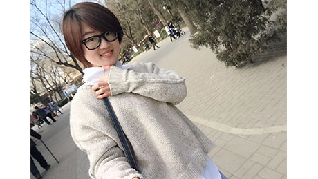 辛娟娟--中國(guó)農(nóng)業(yè)大學(xué)  碩士
現(xiàn)任董事長(zhǎng)秘書，不是環(huán)境適應(yīng)自己，而是自己要跟環(huán)境去磨合，一味地抱怨只能停滯不前，感謝資源家人的陪伴、鼓勵(lì)和支持，永遠(yuǎn)愛(ài)你們呦！